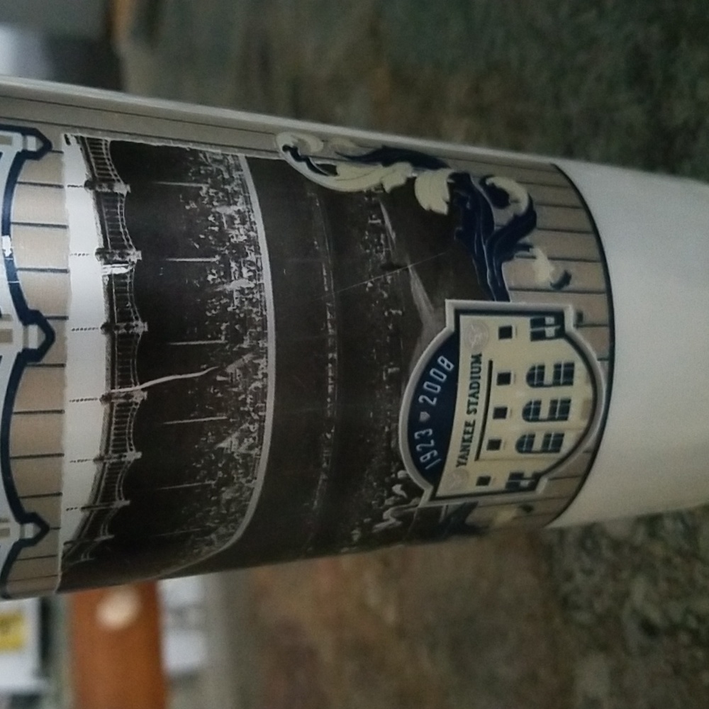 NY Yankees Memorabilia - Picture 5 of 8
